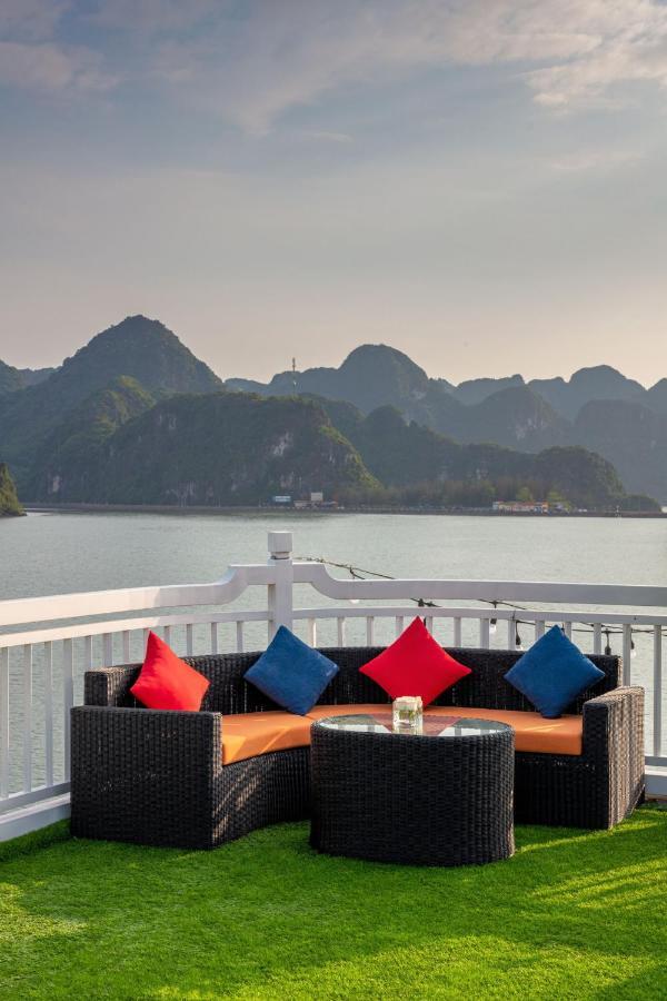 فندق ها لونغفي  Le Journey Luxury Cruise المظهر الخارجي الصورة