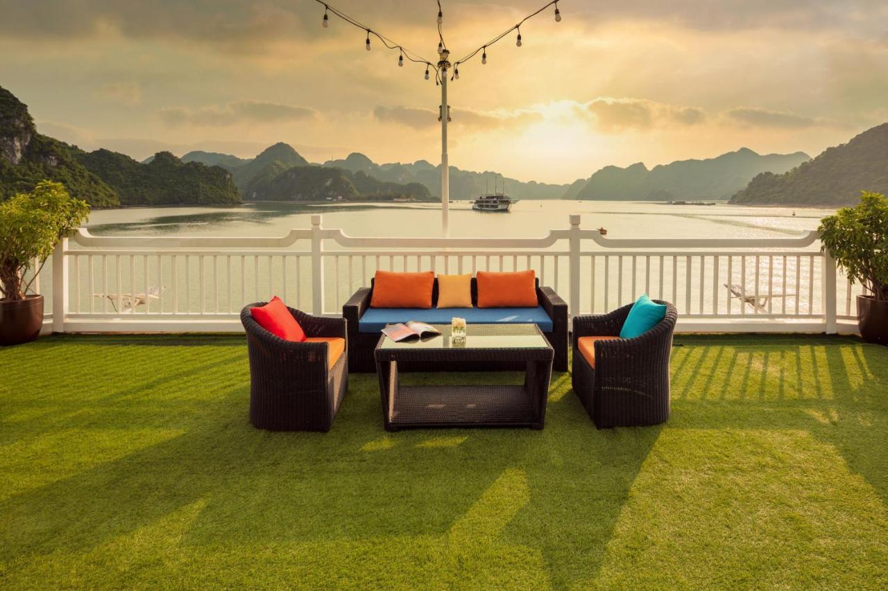 فندق ها لونغفي  Le Journey Luxury Cruise المظهر الخارجي الصورة